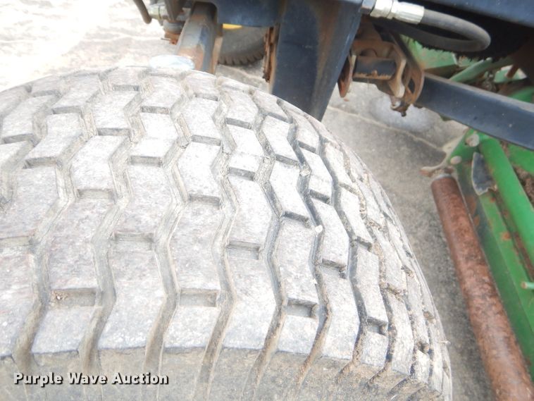 image for item FC9981 John Deere 3235 reel mower