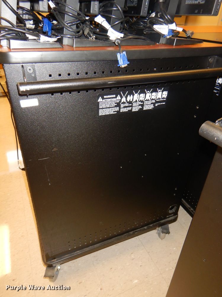 image for item FF9601 (4) charging carts