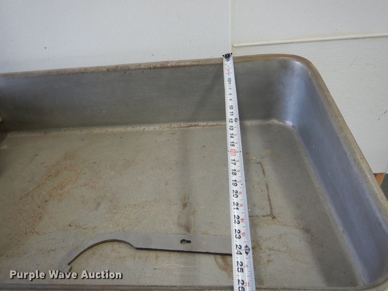 image for item FI9633 Hobart 4146 meat grinder