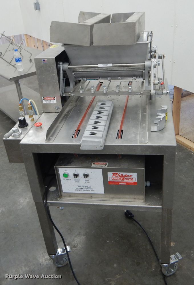 image for item FI9636 Rhodes Kooke King cookie cutter