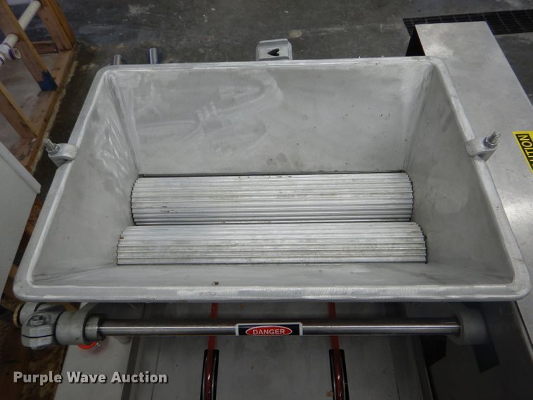 image for item FI9636 Rhodes Kooke King cookie cutter