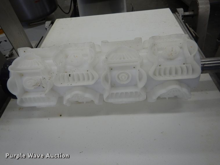 image for item FI9637 Cookie template cutter