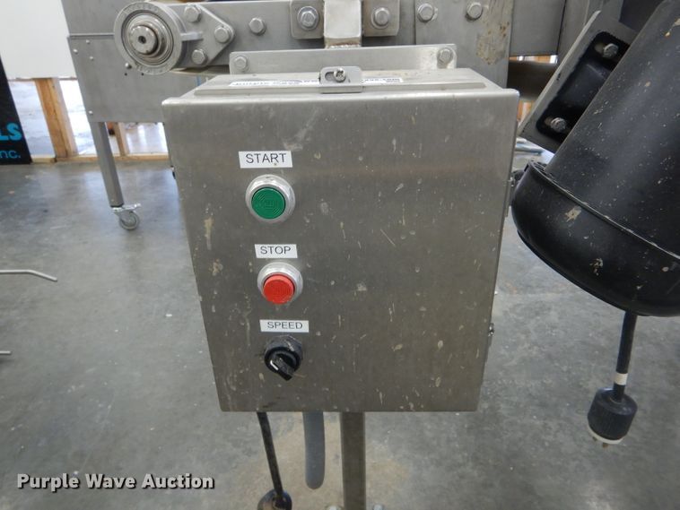 image for item FI9637 Cookie template cutter