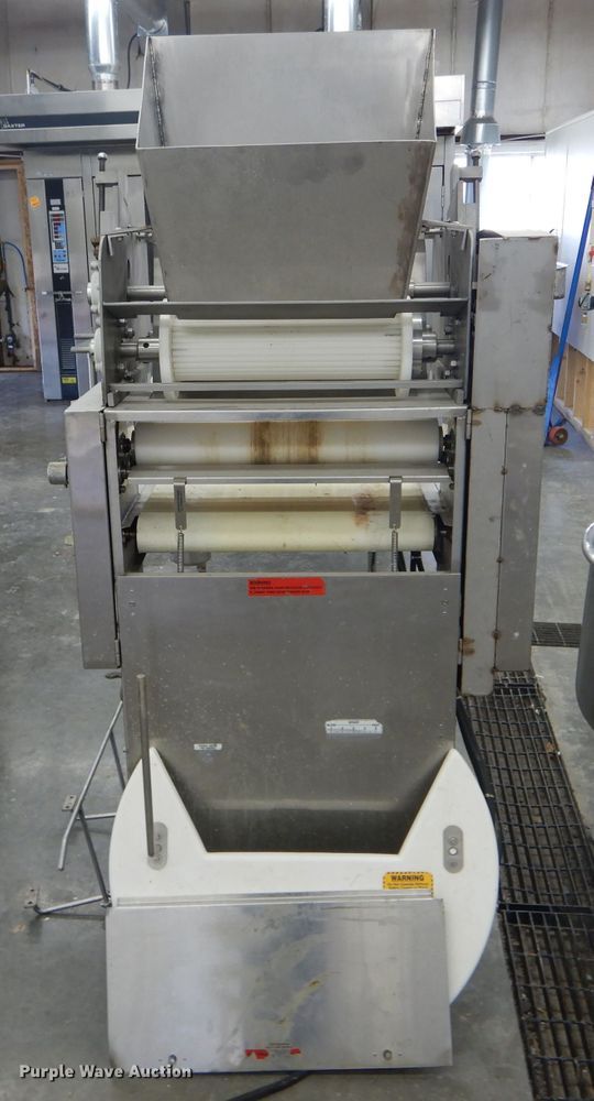 image for item FI9638 Lucks LSM24 dough feeder