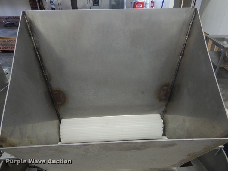 image for item FI9638 Lucks LSM24 dough feeder