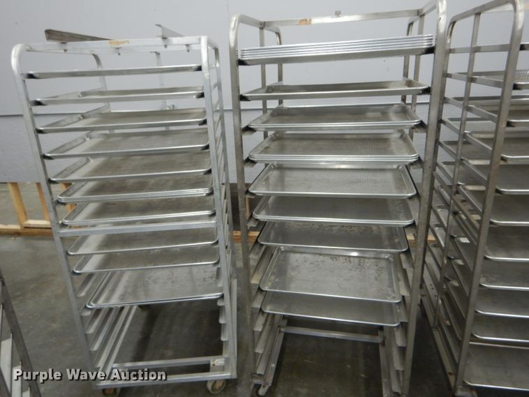 image for item FI9639 Tray racks and trays