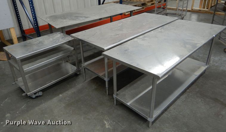 image for item FI9640 (9) tables