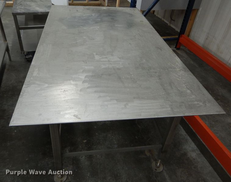 image for item FI9640 (9) tables