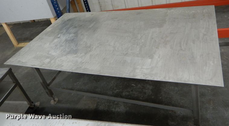 image for item FI9640 (9) tables