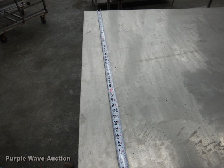 image for item FI9640 (9) tables