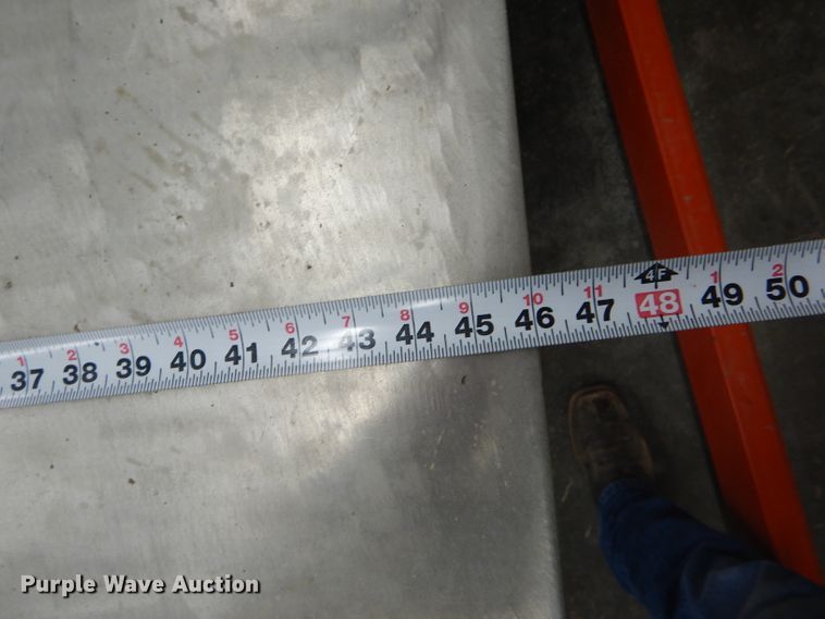 image for item FI9640 (9) tables