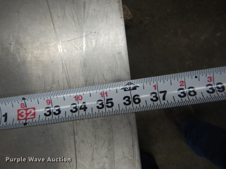 image for item FI9640 (9) tables