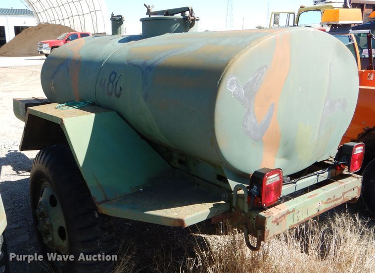 image for item FI9650 Fruehauf M107A2 tank trailer