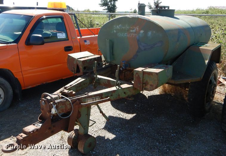 image for item FI9650 Fruehauf M107A2 tank trailer