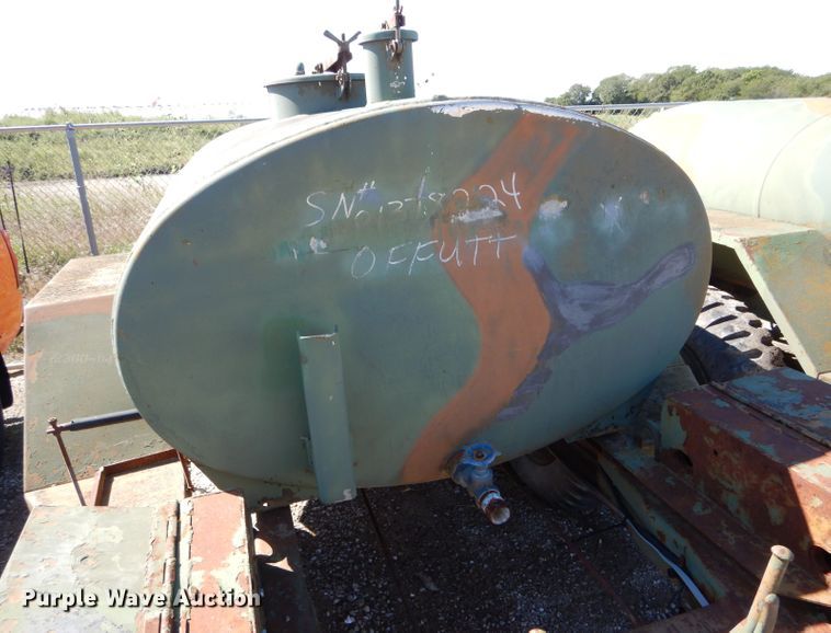 image for item FI9650 Fruehauf M107A2 tank trailer