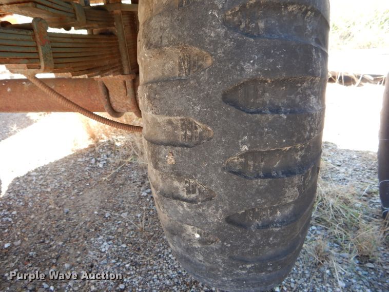 image for item FI9650 Fruehauf M107A2 tank trailer