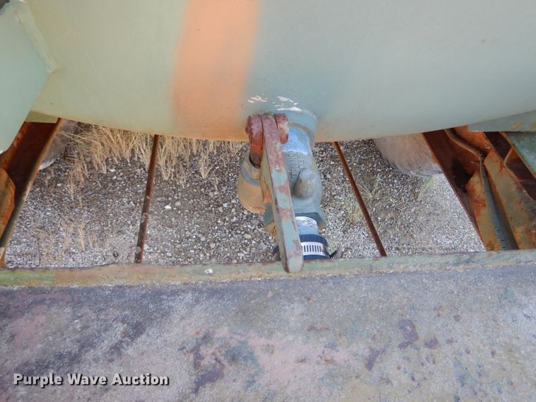 image for item FI9651 Fruehauf M107A2 tank trailer