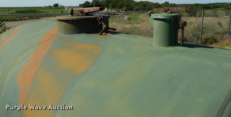 image for item FI9651 Fruehauf M107A2 tank trailer