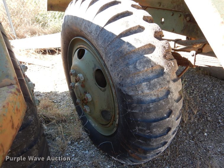 image for item FI9651 Fruehauf M107A2 tank trailer