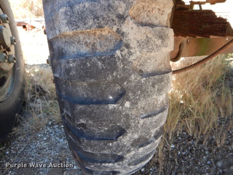 image for item FI9651 Fruehauf M107A2 tank trailer