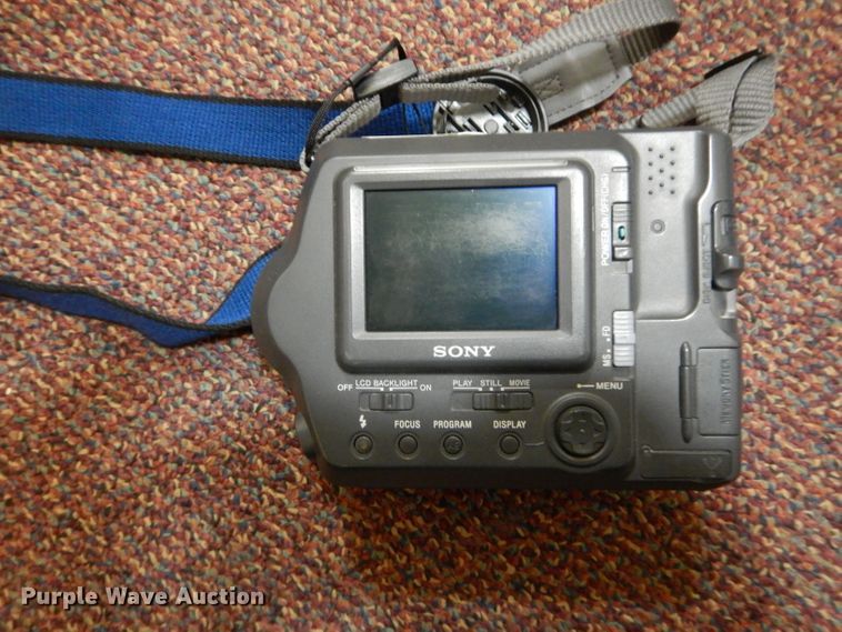 image for item FI9658 TopCon GTS-603 total station