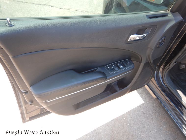 image for item FI9973 2011 Dodge Charger Police