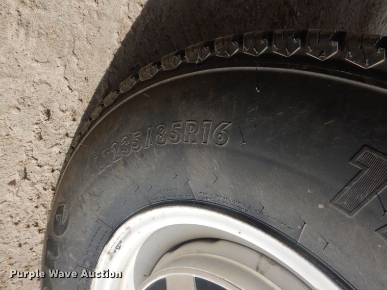 image for item FJ9754 1981 Chevrolet Custom Deluxe 20 pickup truck