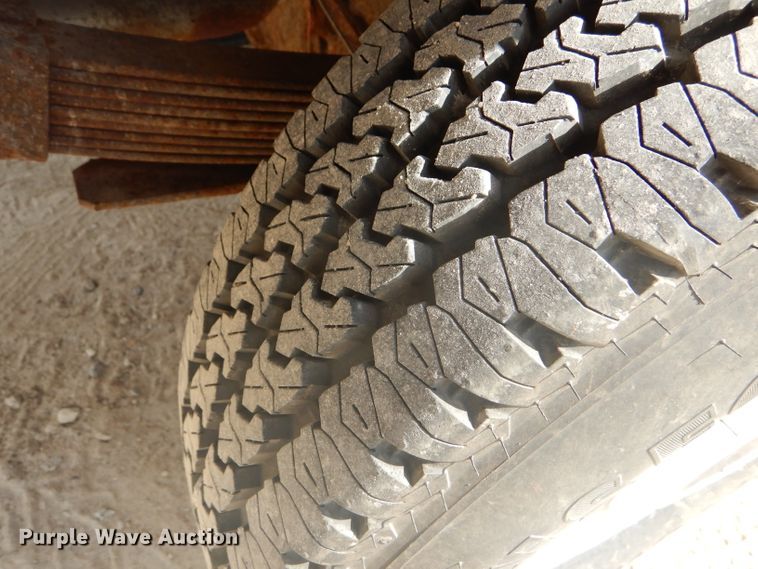 image for item FJ9754 1981 Chevrolet Custom Deluxe 20 pickup truck