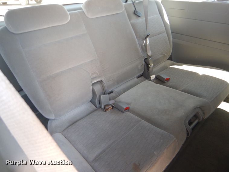 image for item FJ9771 2004 Ford Freestar SE