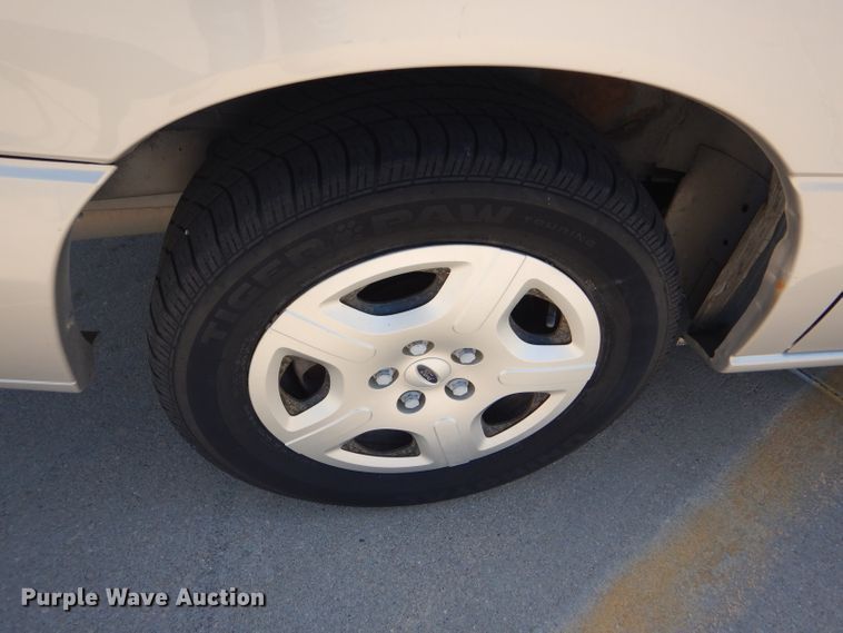 image for item FJ9771 2004 Ford Freestar SE