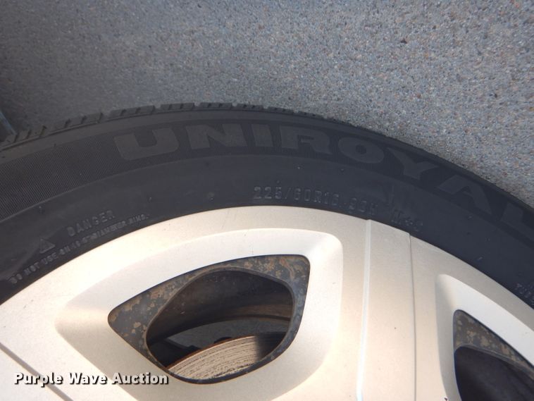 image for item FJ9771 2004 Ford Freestar SE