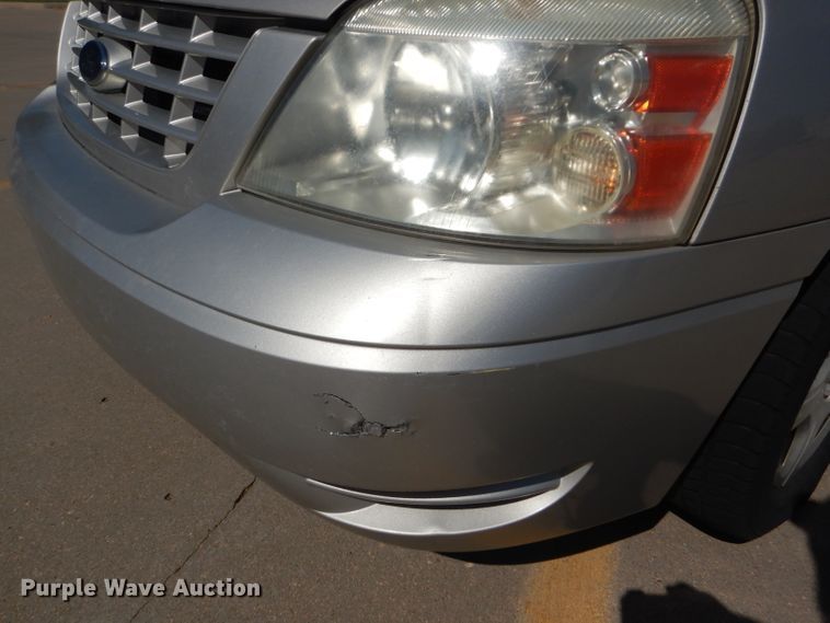 image for item FJ9771 2004 Ford Freestar SE