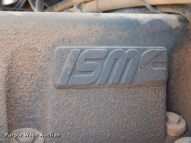 image for item FK9771 2000 Freightliner FLD semi truck