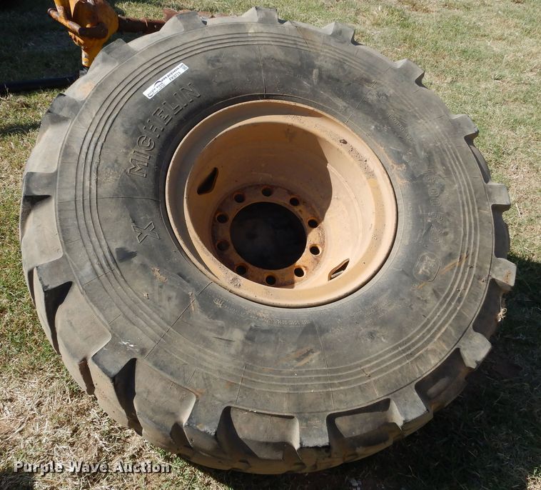 image for item FK9774 Michelin 16.00R20 tire