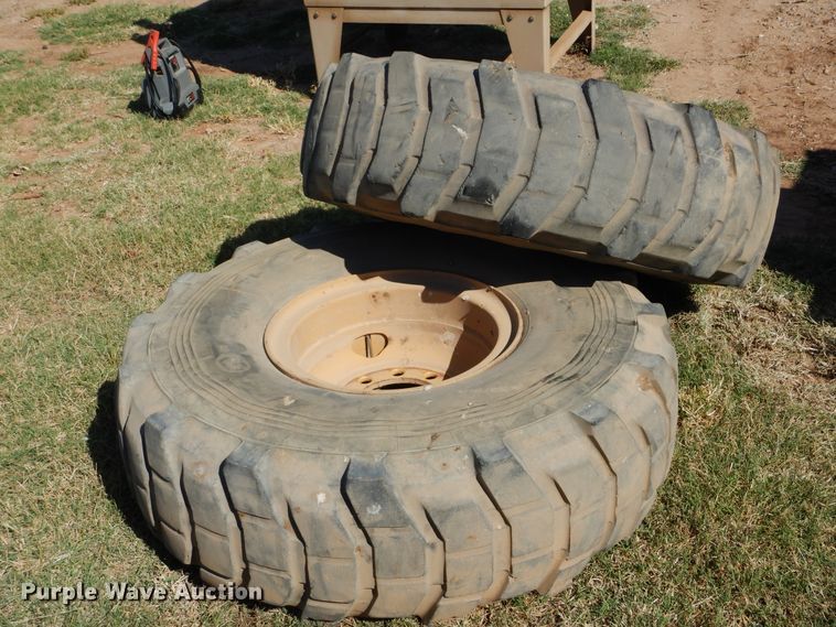 image for item FK9774 Michelin 16.00R20 tire