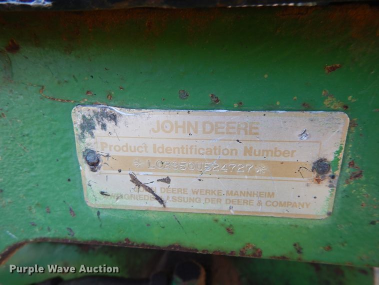 image for item FK9777 1984 John Deere 2950 tractor