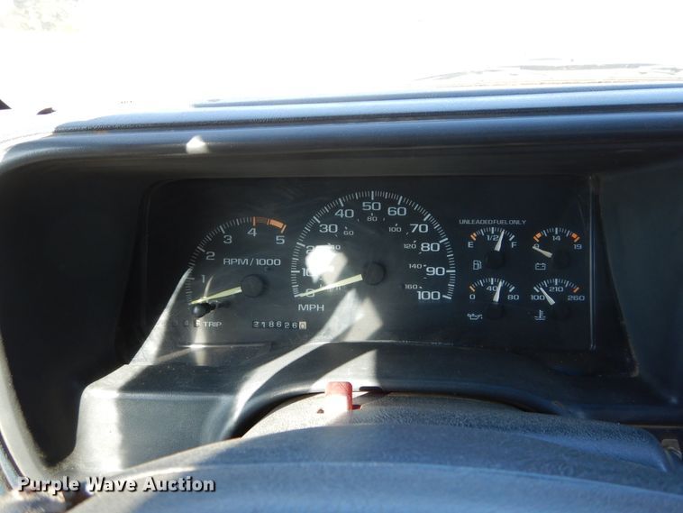 image for item FK9778 1995 Chevrolet K2500 Ext. Cab pickup truck