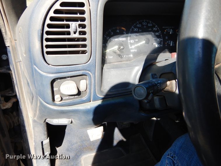 image for item FK9778 1995 Chevrolet K2500 Ext. Cab pickup truck