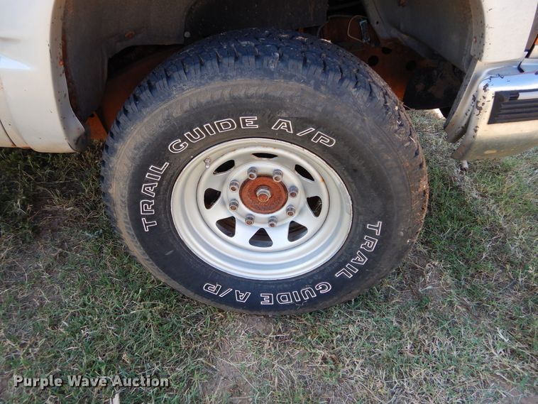 image for item FK9778 1995 Chevrolet K2500 Ext. Cab pickup truck