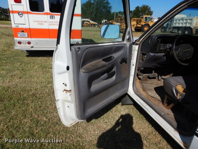 image for item FK9781 1997 Dodge Ram 1500 Club Cab pickup truck