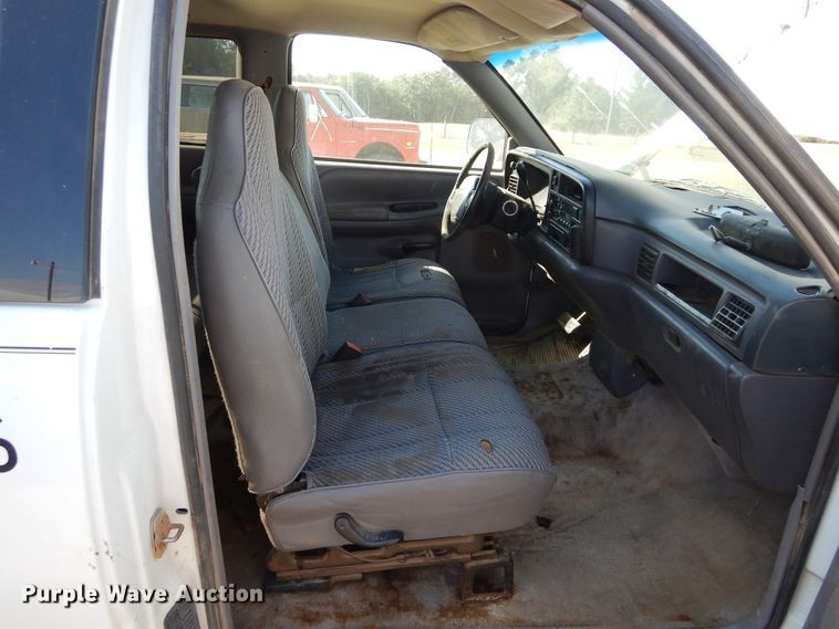 image for item FK9781 1997 Dodge Ram 1500 Club Cab pickup truck