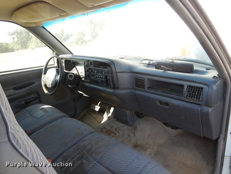 image for item FK9781 1997 Dodge Ram 1500 Club Cab pickup truck