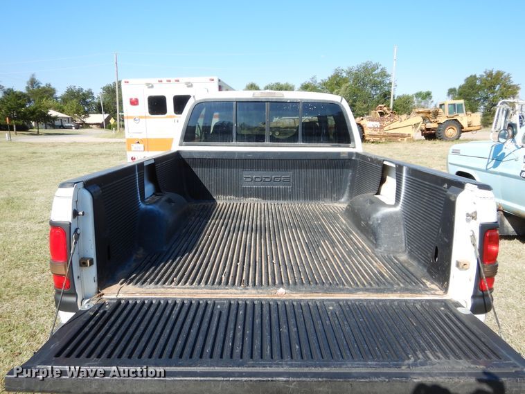 image for item FK9781 1997 Dodge Ram 1500 Club Cab pickup truck