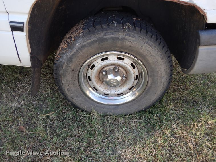 image for item FK9781 1997 Dodge Ram 1500 Club Cab pickup truck