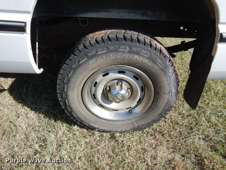 image for item FK9781 1997 Dodge Ram 1500 Club Cab pickup truck