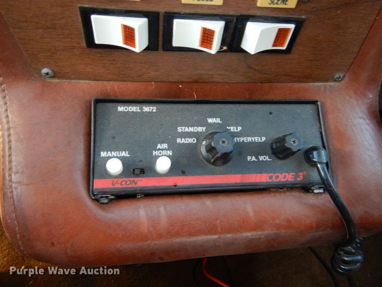 image for item FK9782 1986 Ford Econoline E350 ambulance