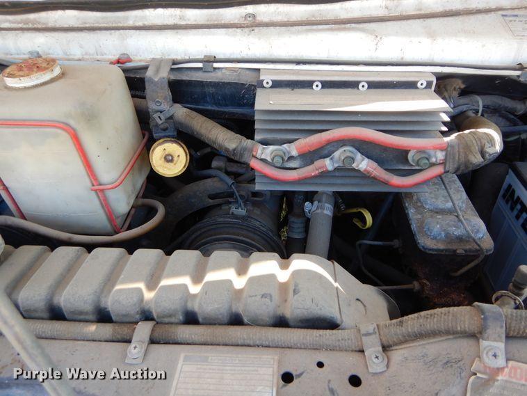 image for item FK9782 1986 Ford Econoline E350 ambulance