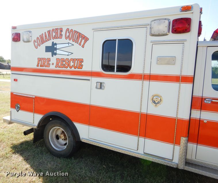 image for item FK9782 1986 Ford Econoline E350 ambulance