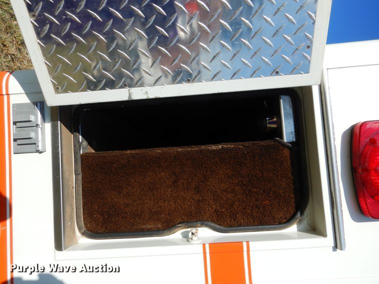 image for item FK9782 1986 Ford Econoline E350 ambulance