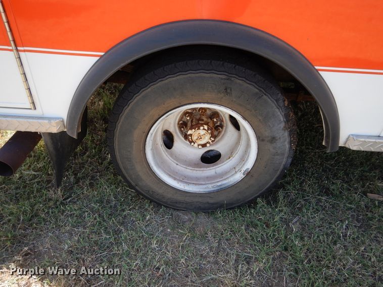 image for item FK9782 1986 Ford Econoline E350 ambulance